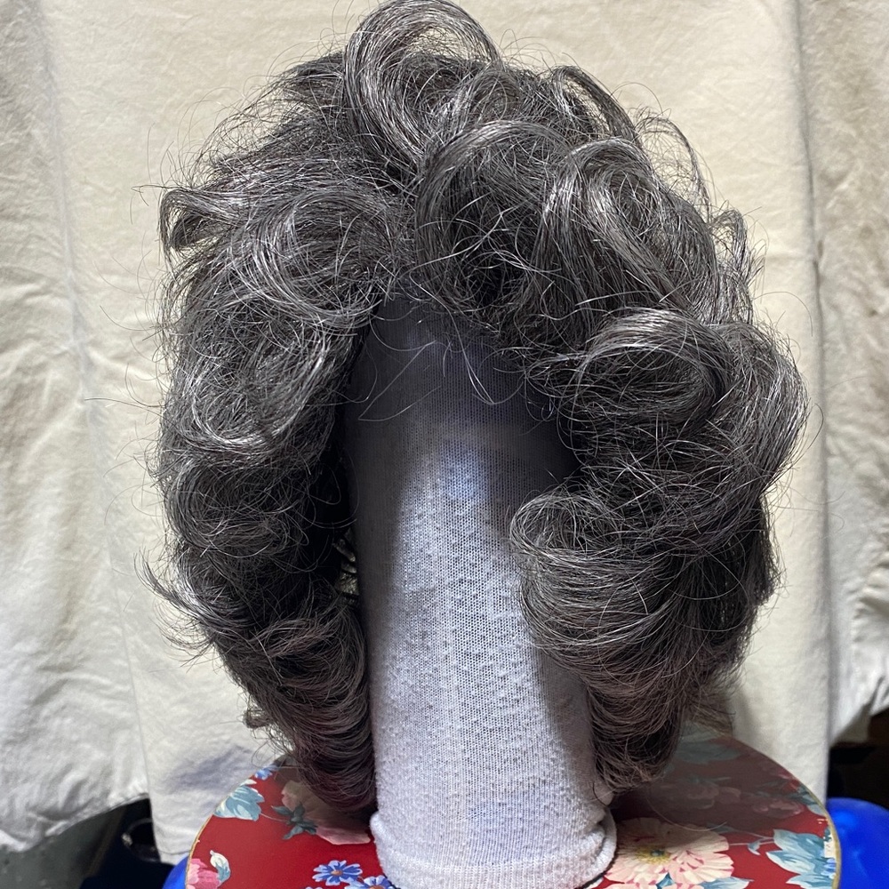 Lux Short Curly Silver Gray Women's Wig